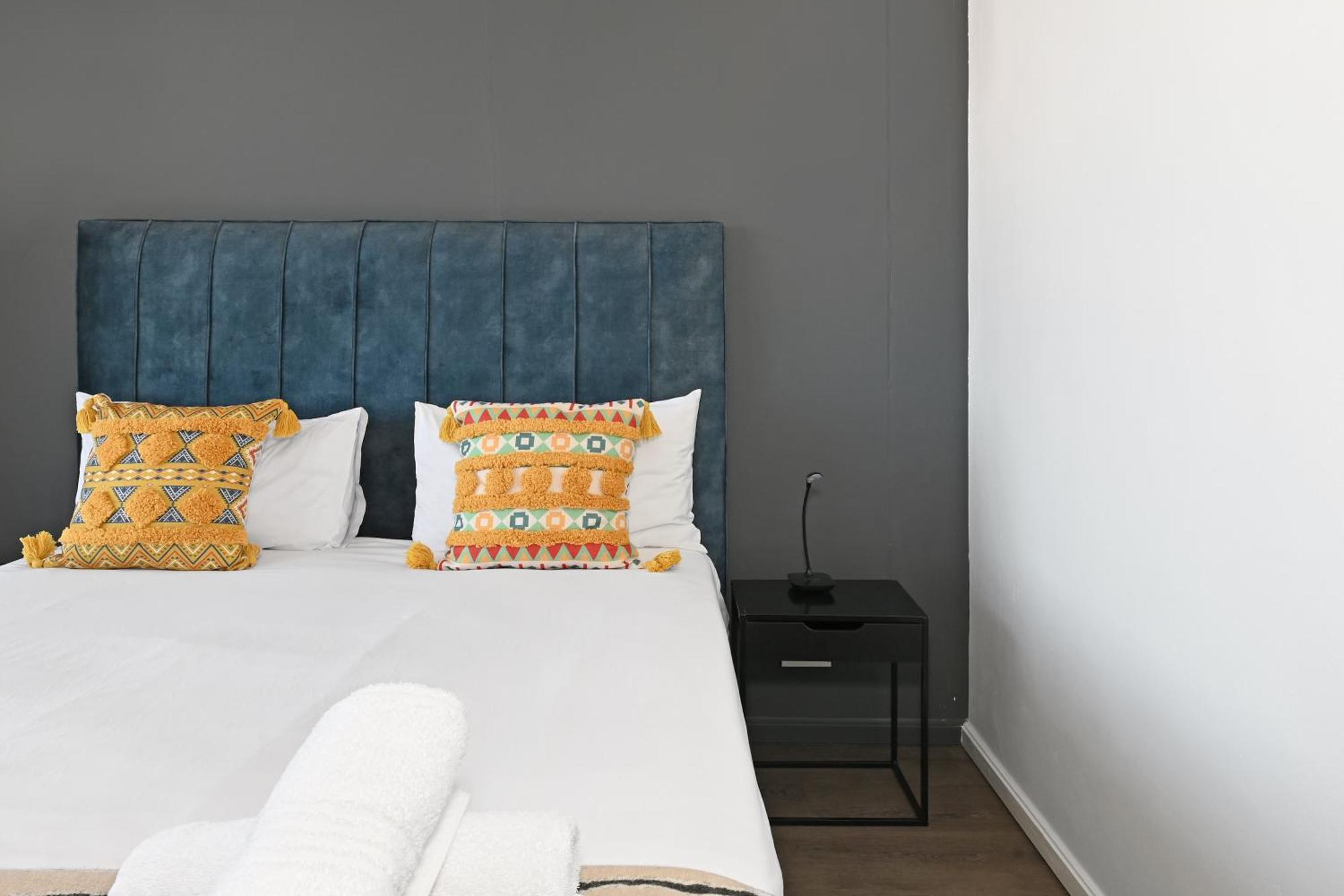 Industrial-chic With Dockyard Views Wex 1