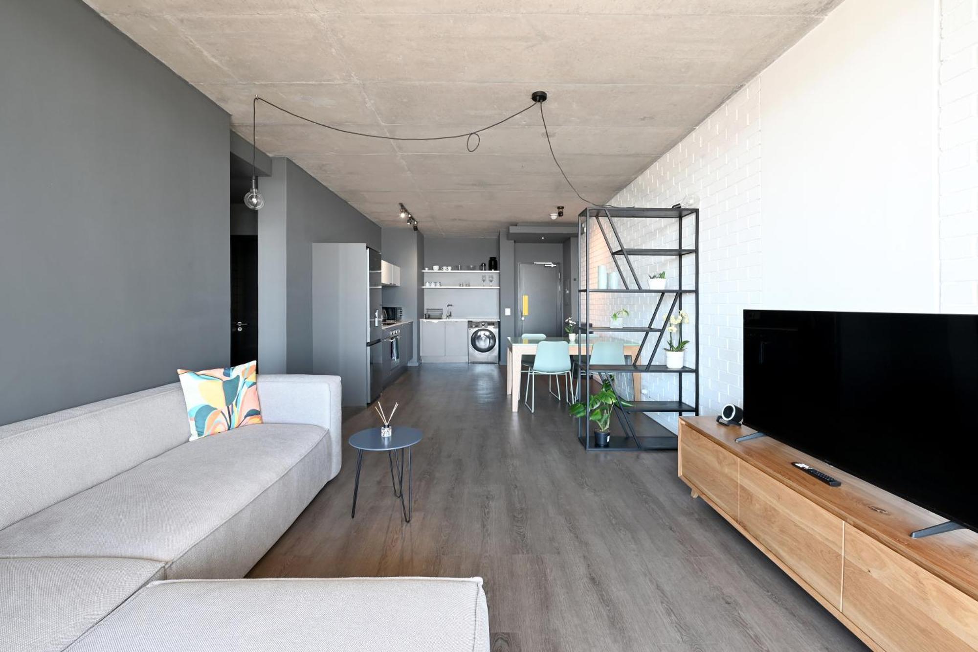 Industrial-chic With Dockyard Views Wex 1 Apartment Cape Town