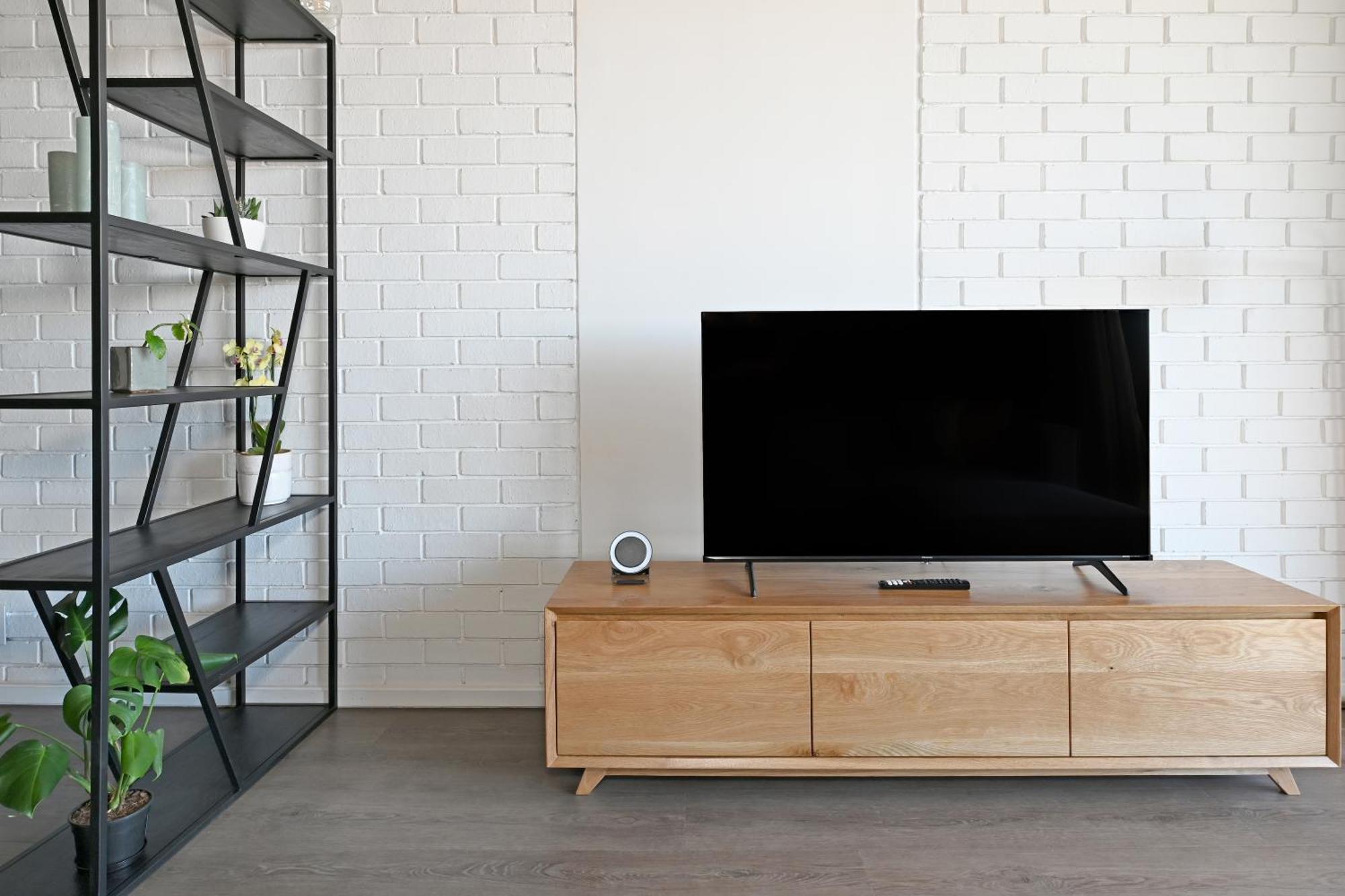 Industrial-chic With Dockyard Views Wex 1 Apartment